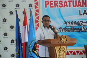 Ketua PWI Lampung: Mengkritik Melalui Media Sosial Bukanlah Karya Jurnalistik