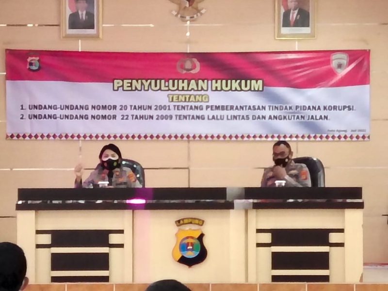 Diikuti Kapolsek Jajaran dan Sejumlah Personel, Polres Tanggamus Gelar Penyuluhan Hukum. Foto: DIan
