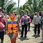 Bupati Tanggamus Serahkan 12 Unit Kapal Ambulance Pekon secara Simbolis. Ist