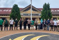 Polres Tanggamus Gandeng Pemuda dan Relawan Percepat Vaksinasi. Ist