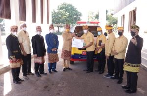 PHDI Lampung Terima Bantuan Ambulan Dari Gubernur