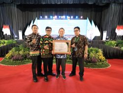 PJ Bupati Tulangbawang Raih Penghargaan dari Kemendes PDTT RI Pada Rakornas Kemendes PDTT di Jogjakarta