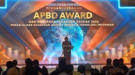 Menteri Dalam Negeri Tito Karnavian saat sambutan Acara Penganugerahan APBD Award dan Rakornas Keuangan Daerah 2024 di Jakarta, Rabu (18/12/2024)