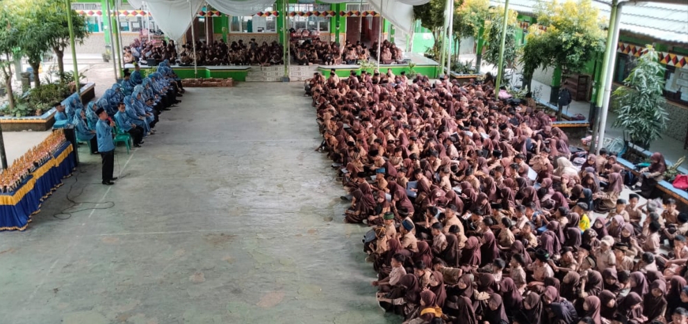 Sambutan Kepala MIN 1 Pesawaran