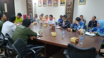 LSM Trinusa dan Gapoktan Datangi Pemkab Tuba Sampaikan Aspirasi Terkait Penutupan BBM di SPBU BUMD