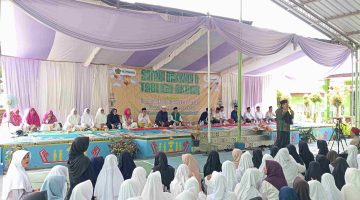 Hari Santri Nasional, MIN 1 Pesawaran Gelar Tabligh Akbar Hadirkan Ajis Gagap dan Ustad Hasan Kosasih