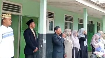 MTs MA dan MI MA Tempel Rejo Semarakkan Hari Santri Nasional dengan Pawai dan Santunan