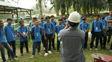 Calon Pekerja Migran Malaysia Dapat Pembekalan Sawit di Lampung Selatan